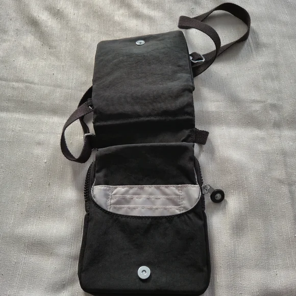Kipling Eldorado Crossbody Bag Black Small Zip Snap Flap Front Adjustable Travel - Picture 5 of 12